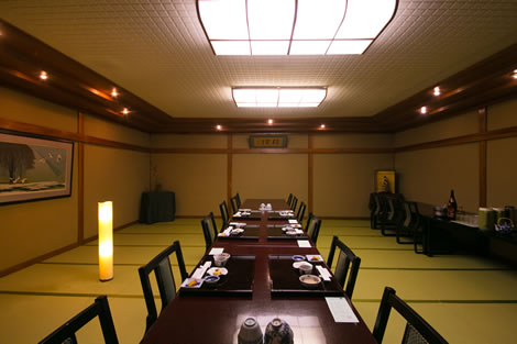 《 Small banquet hall 》