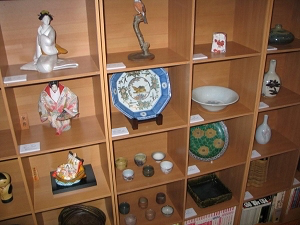 traditional crafts exhibition room “Snow, moon, and flowers
